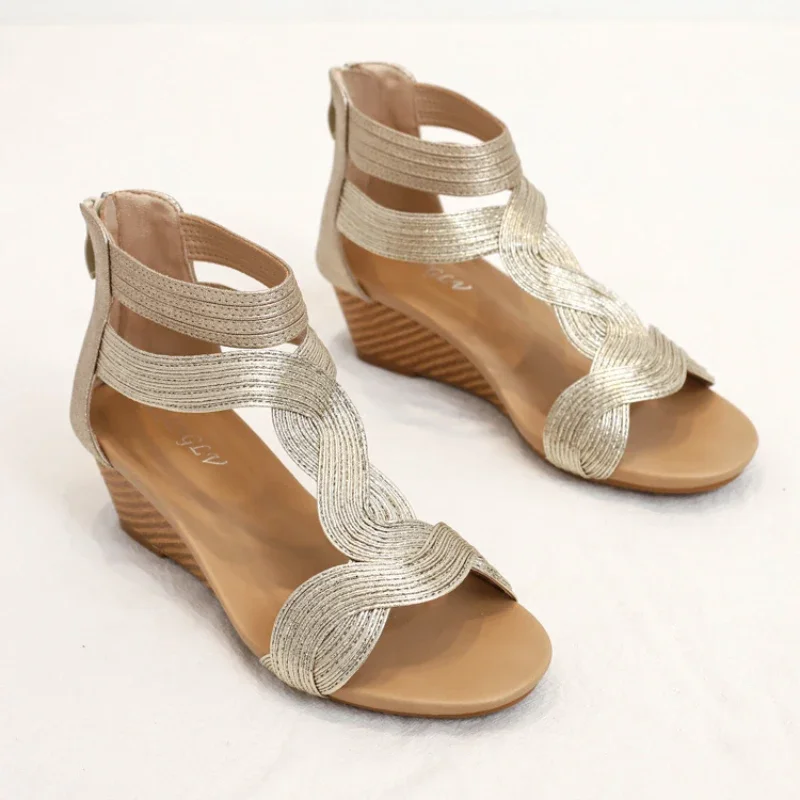 Sandales en cuir souple à talons compensés-Fermeture éclair-Taille Plus - image de produit 2