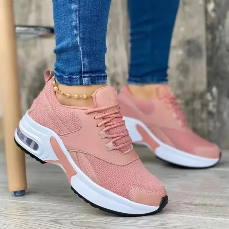 Baskets de course respirantes pour femmes - image de produit 1