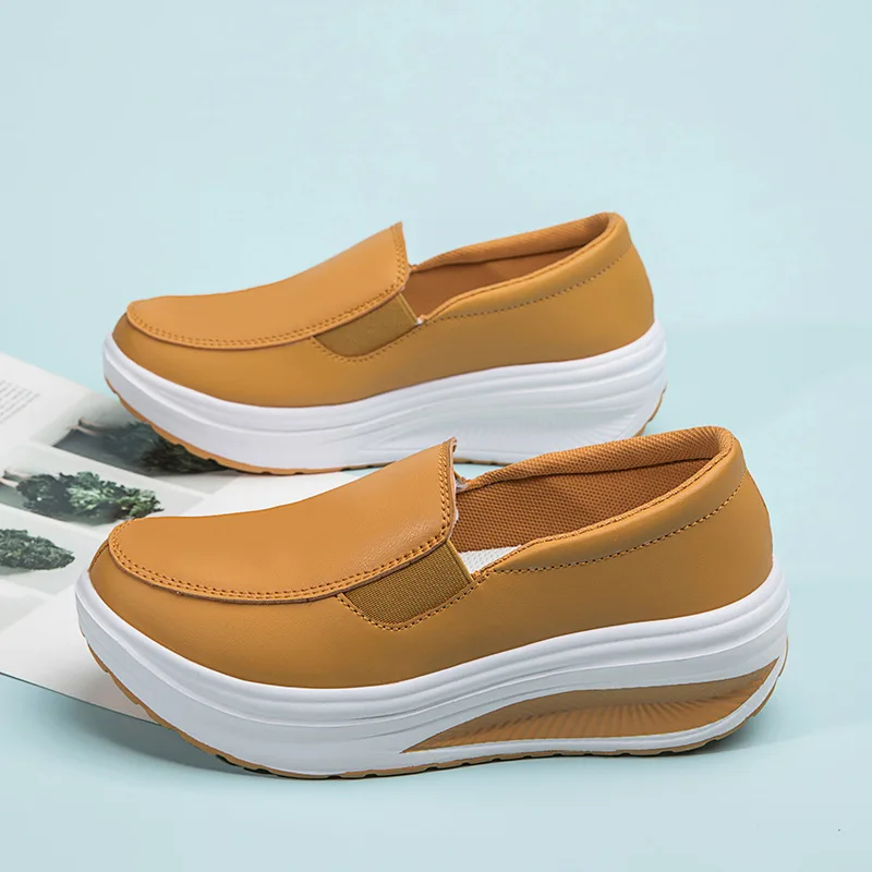 Chaussures de travail en cuir pour femmes, semelle souple et confortable. - image de produit 8